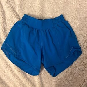 Lululemon Hotty hot shorts , size 2 length 4” low rise